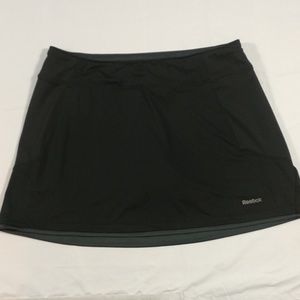 Reebok exercise skirt with liner.